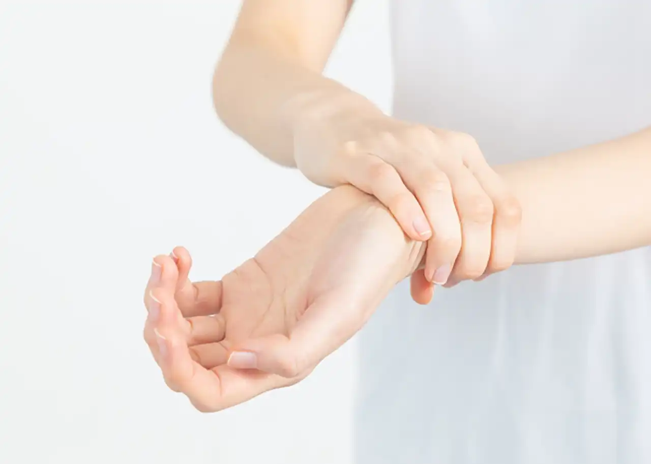美容師の職業病「腱鞘炎」対策！ | 腱鞘炎の予防方法